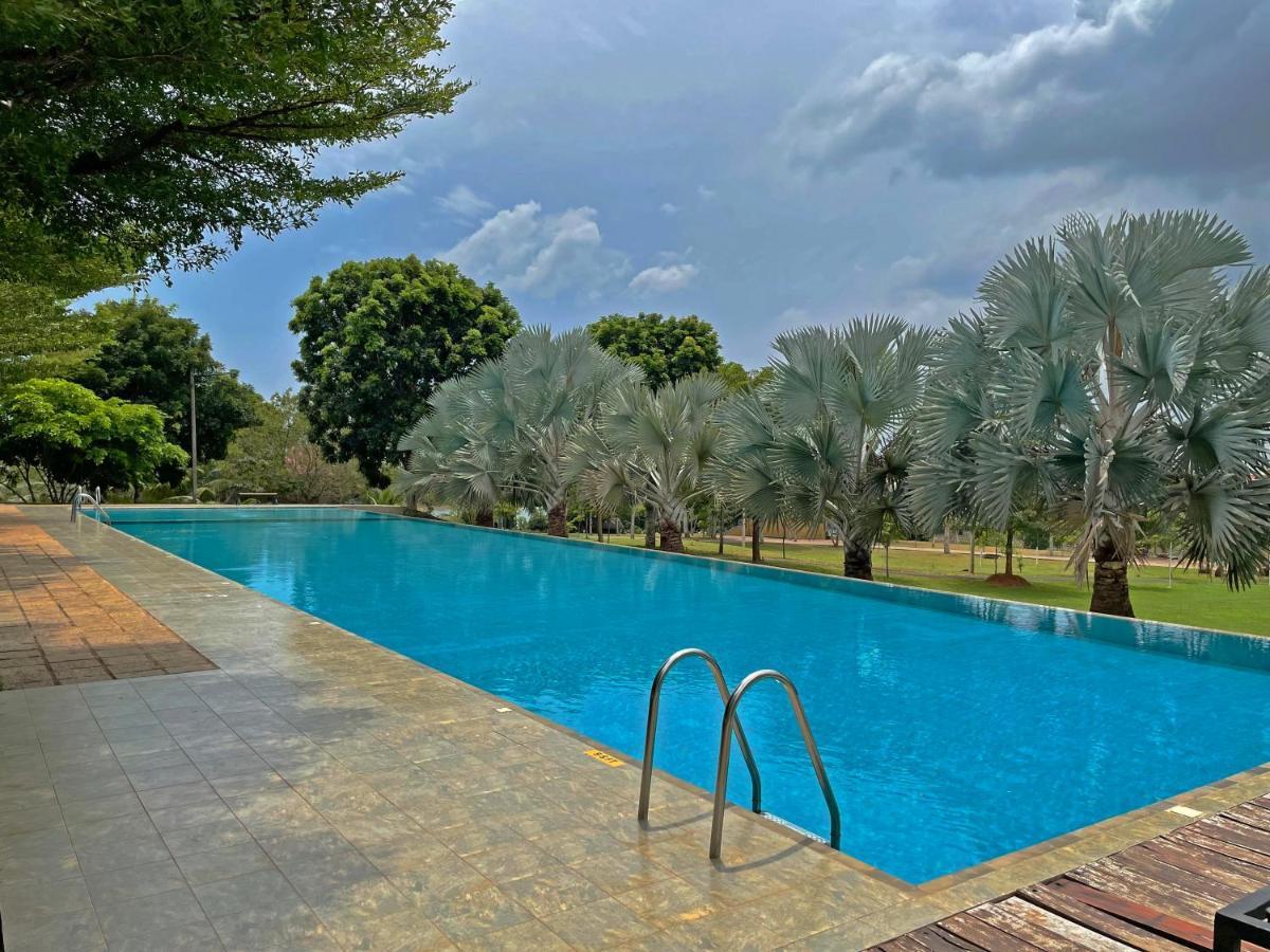 Birds Resort Hambantota Exterior foto